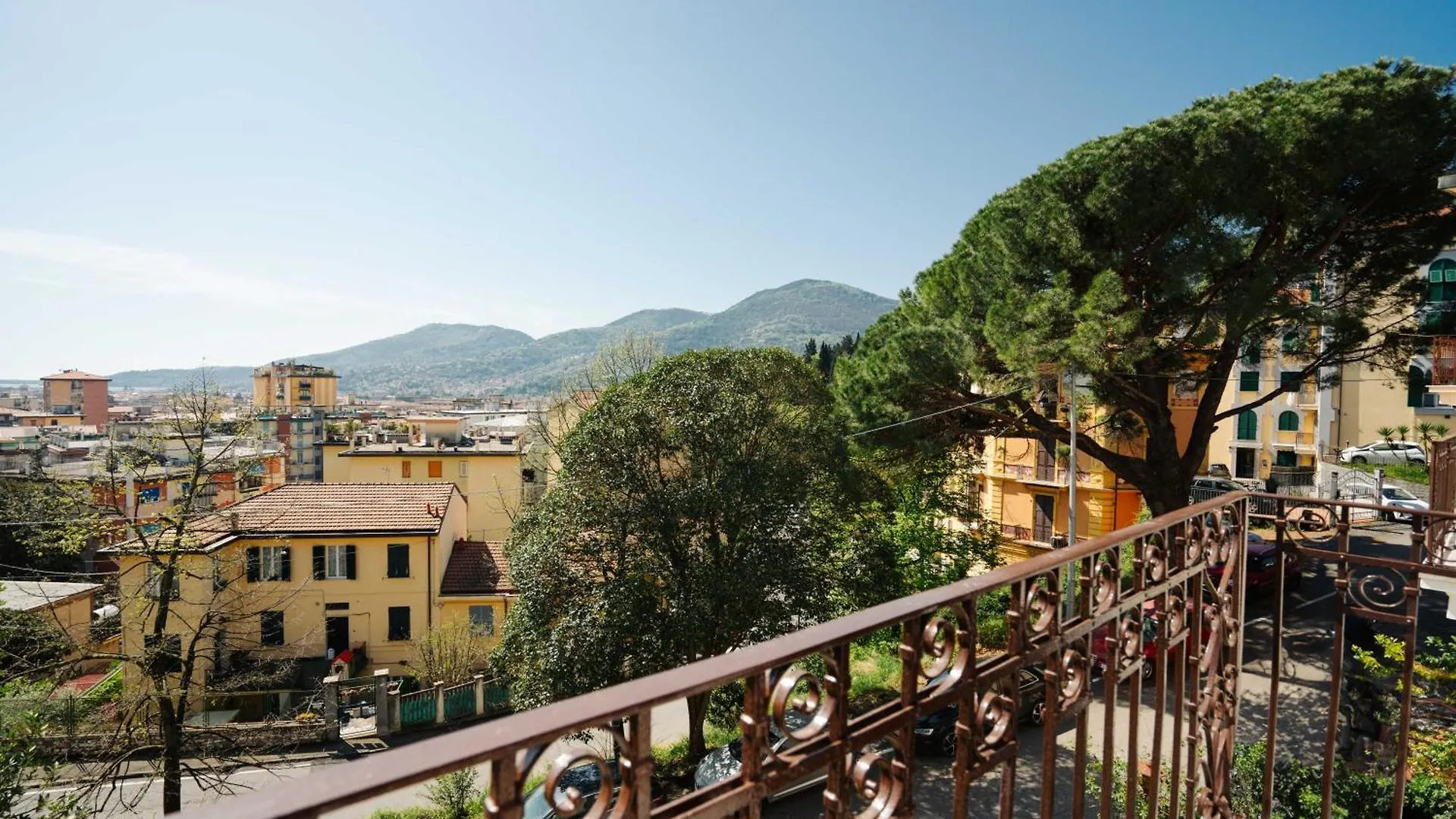 Le Camere Sui Colli La Spezia